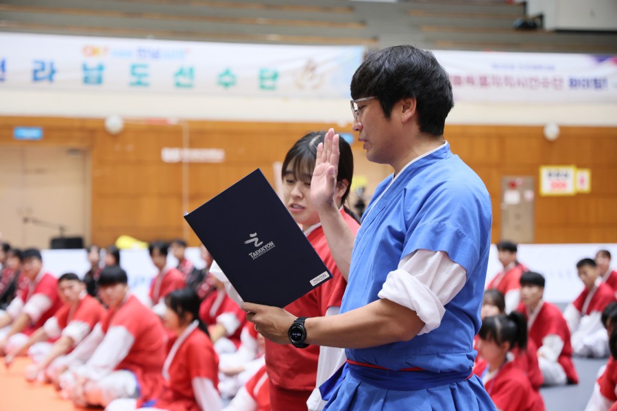 866f8b32eabf3369b36869b8f82a026f_1761026