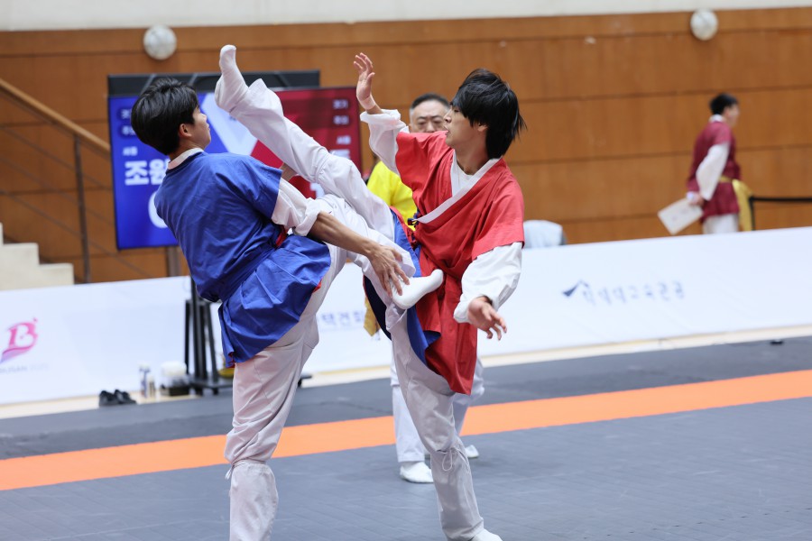 866f8b32eabf3369b36869b8f82a026f_1761026