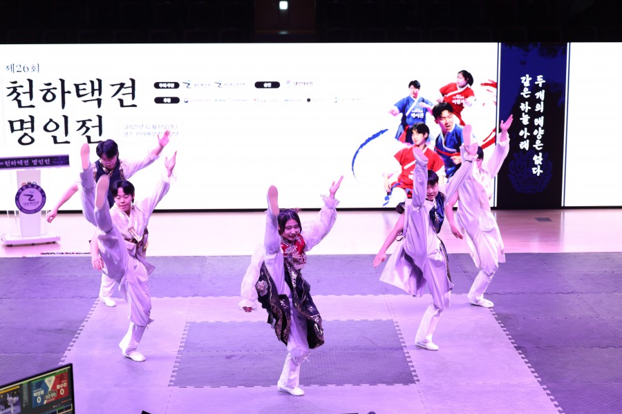 41e53b78b0110093bb37beb5fe49836b_1765159