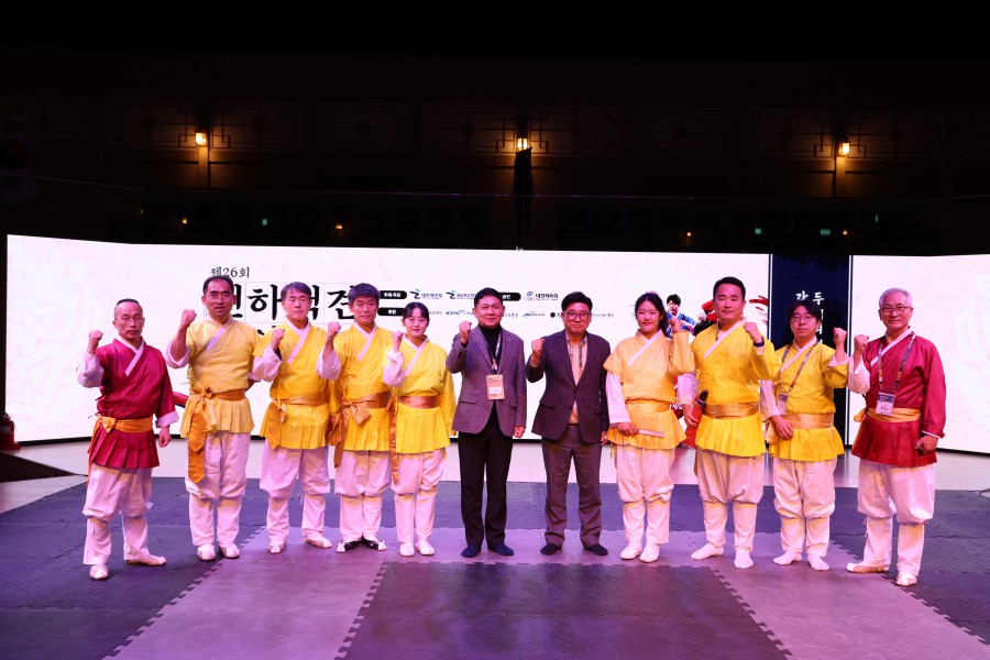 41e53b78b0110093bb37beb5fe49836b_1765159