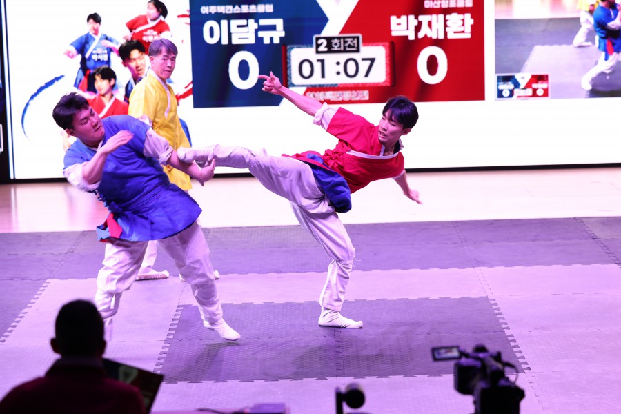 41e53b78b0110093bb37beb5fe49836b_1765160