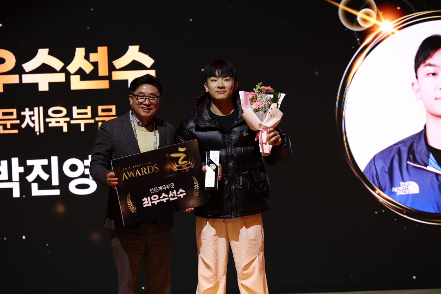 41e53b78b0110093bb37beb5fe49836b_1765170