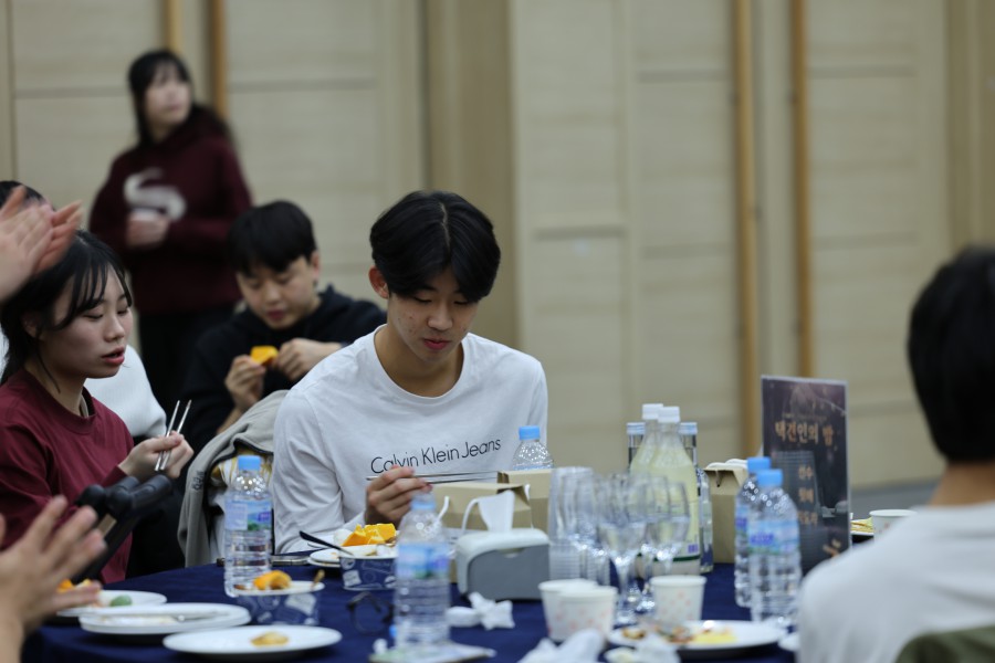 41e53b78b0110093bb37beb5fe49836b_1765170