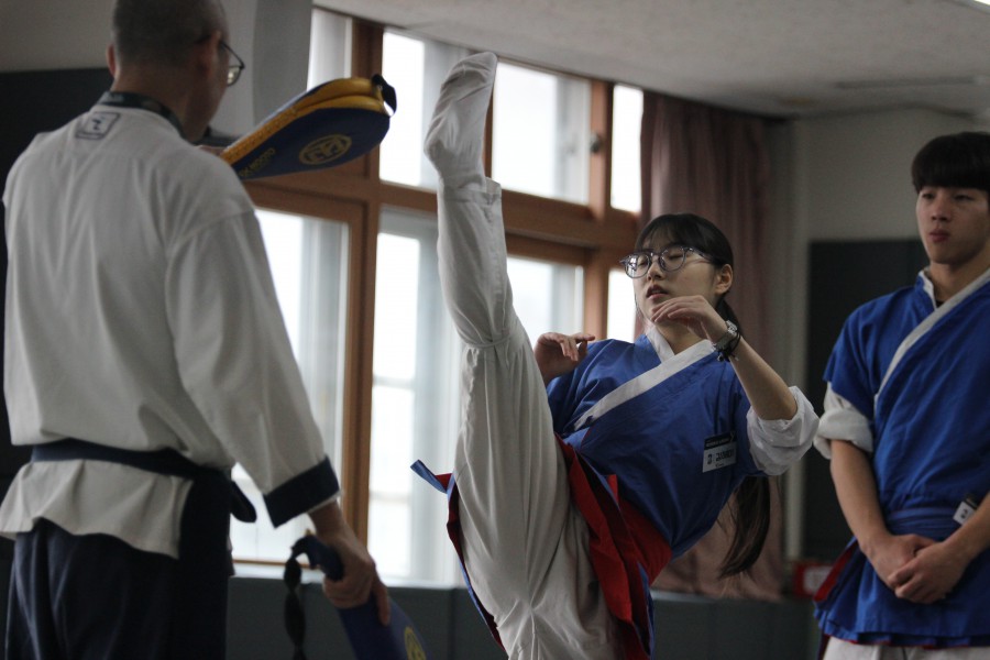 8c5f9bb9818caada3f294ee69145bce3_1768288