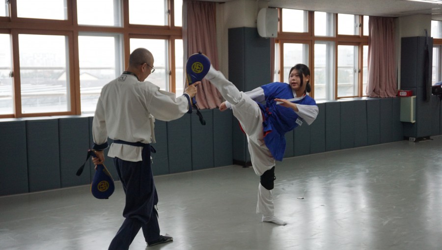 8c5f9bb9818caada3f294ee69145bce3_1768288